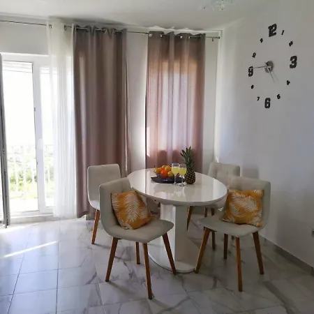 Apartment Wish Podstrana Exterior photo