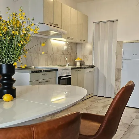 Apartment Wish Podstrana Exterior photo