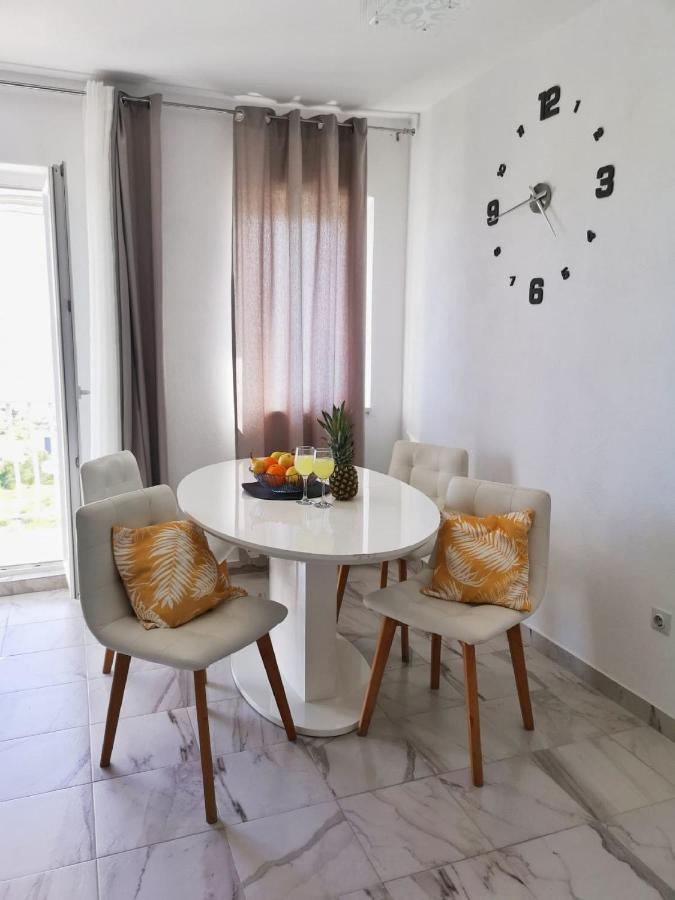 Apartment Wish Podstrana