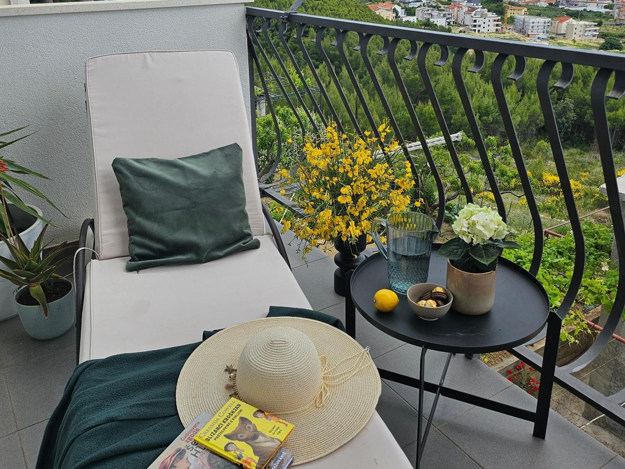 Wish Apartment Podstrana